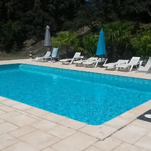ferme-de-palumiane-chambres-climatisees.hotels-rhonealpes.com/