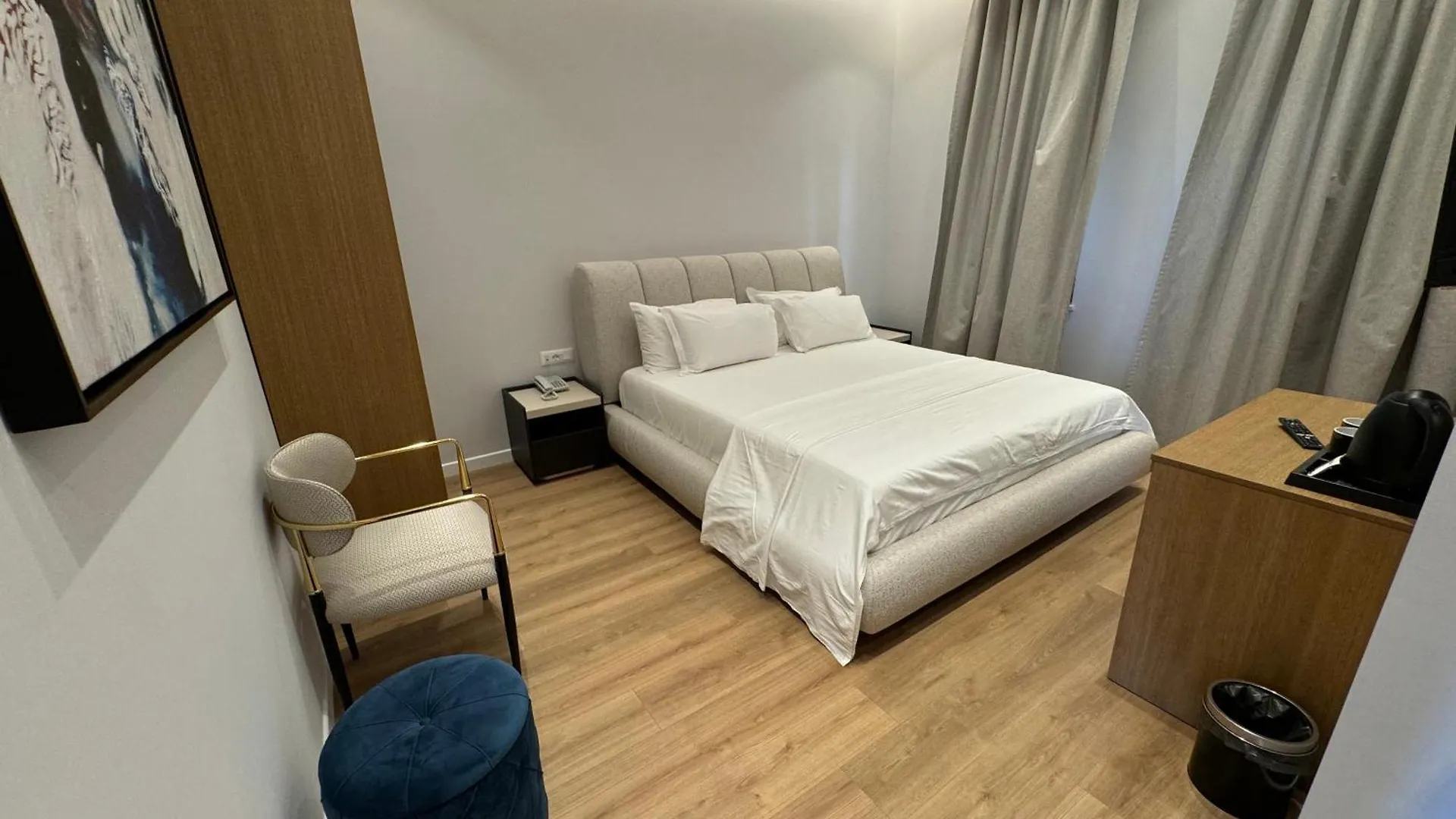 Hotel Vila Zeus Rinas